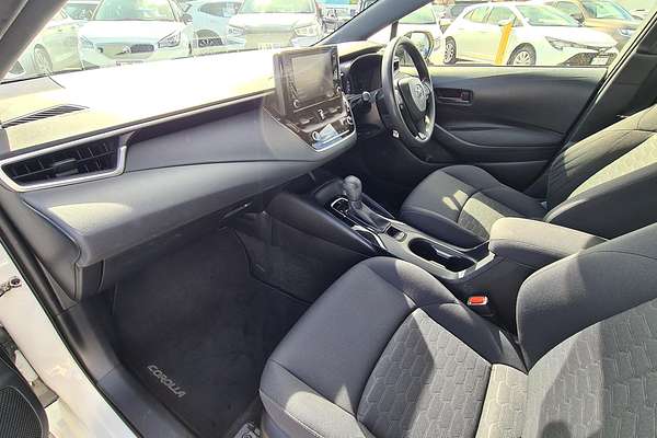 2018 Toyota Corolla Ascent Sport MZEA12R