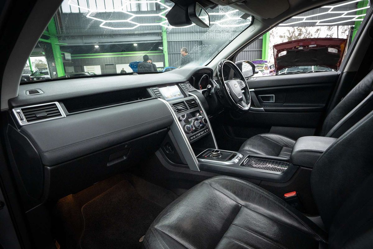 2017 Land Rover Discovery Sport TD4 150 SE L550