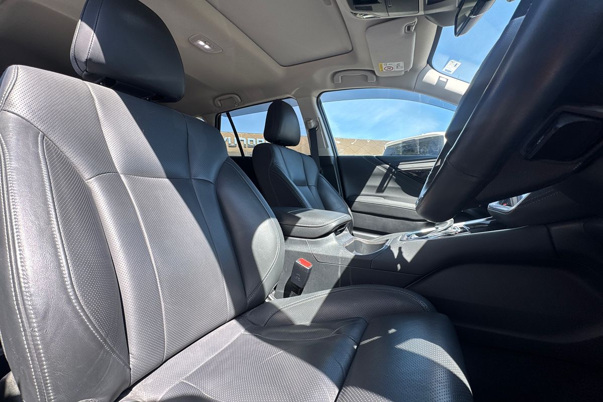 2023 Subaru Outback AWD Touring XT 6GEN