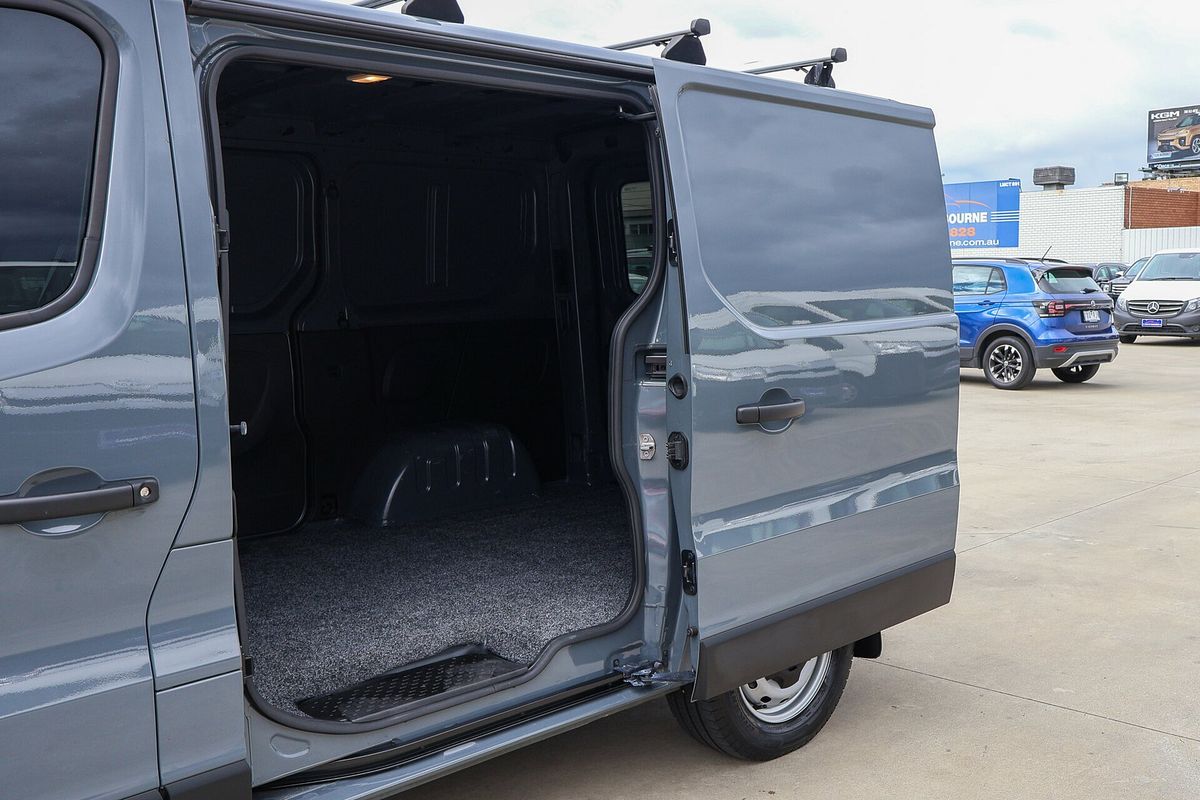 2022 Renault Trafic Premium X82 SWB