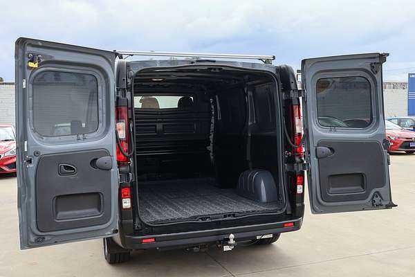 2022 Renault Trafic Premium X82 SWB