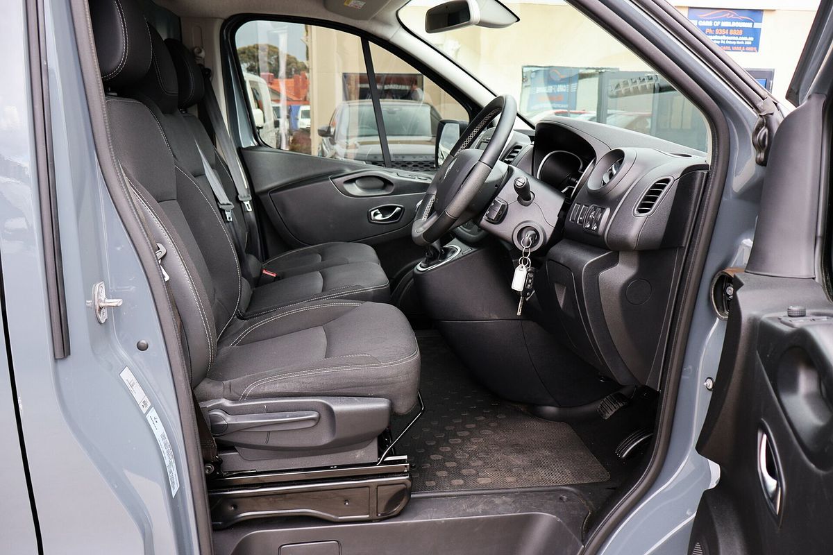 2022 Renault Trafic Premium X82 SWB