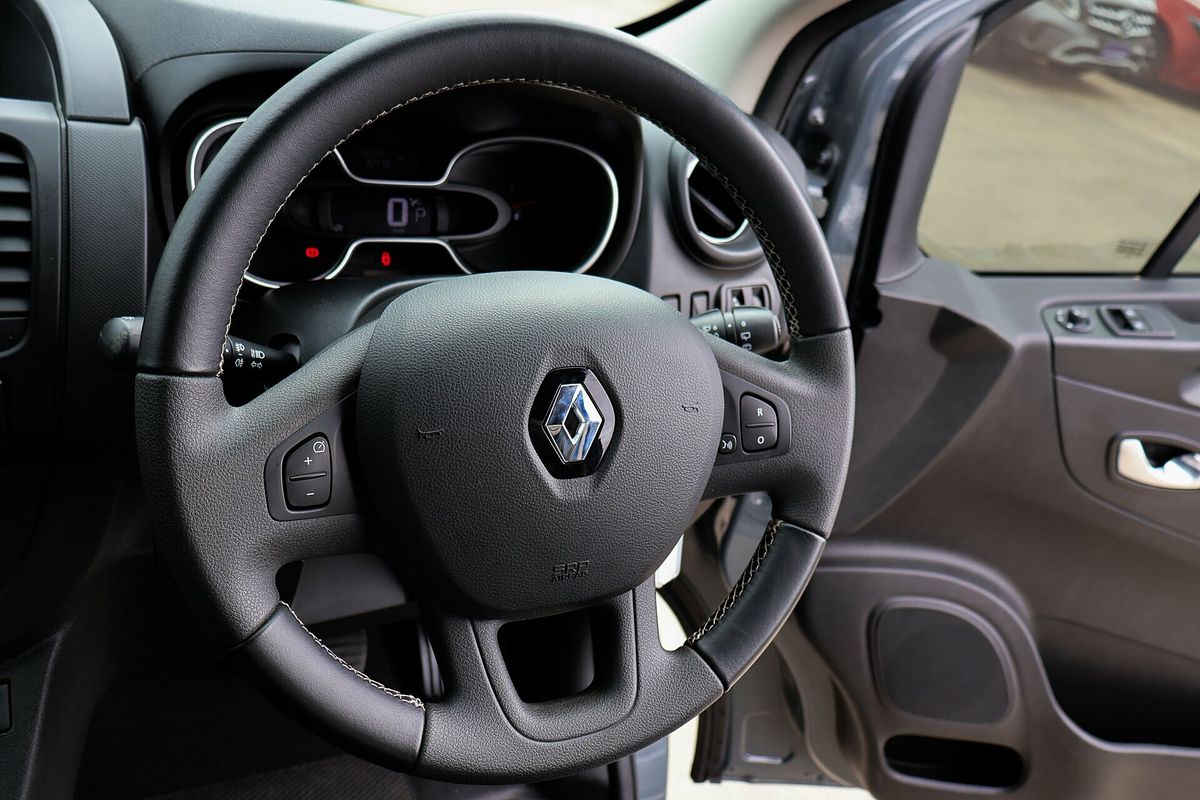 2022 Renault Trafic Premium X82 SWB