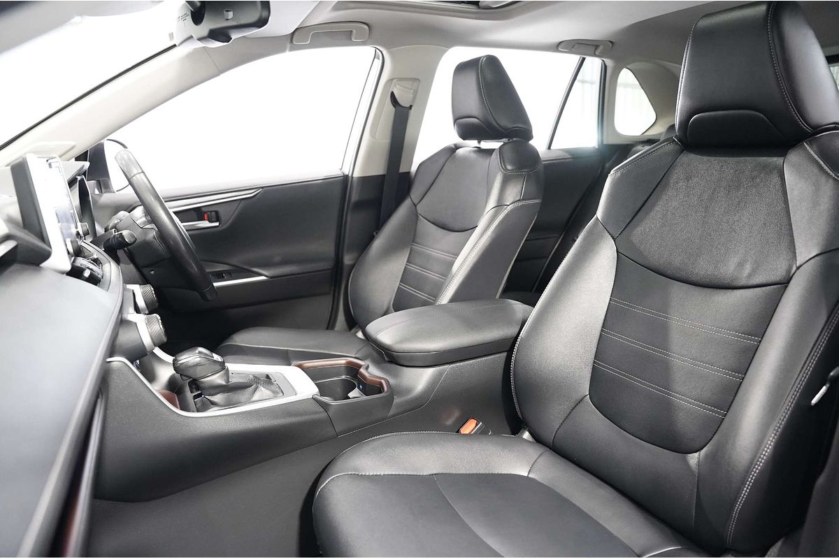 2020 Toyota RAV4 Cruiser MXAA52R