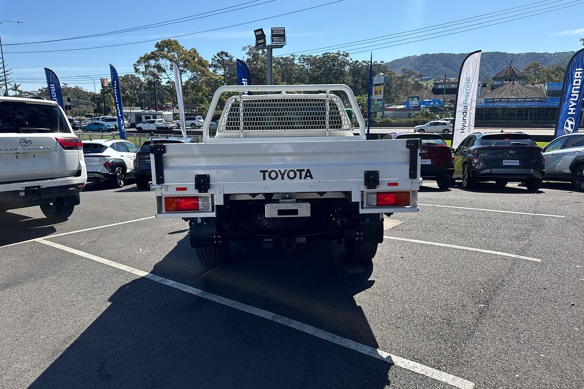 2022 Toyota Hilux SR GUN126R 4X4