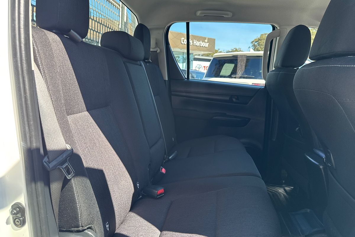 2022 Toyota Hilux SR GUN126R 4X4