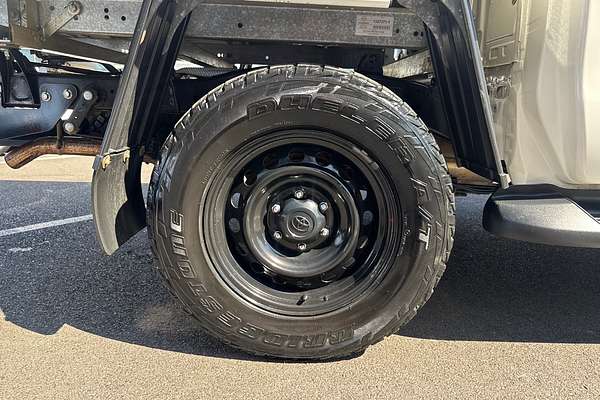 2022 Toyota Hilux SR GUN126R 4X4