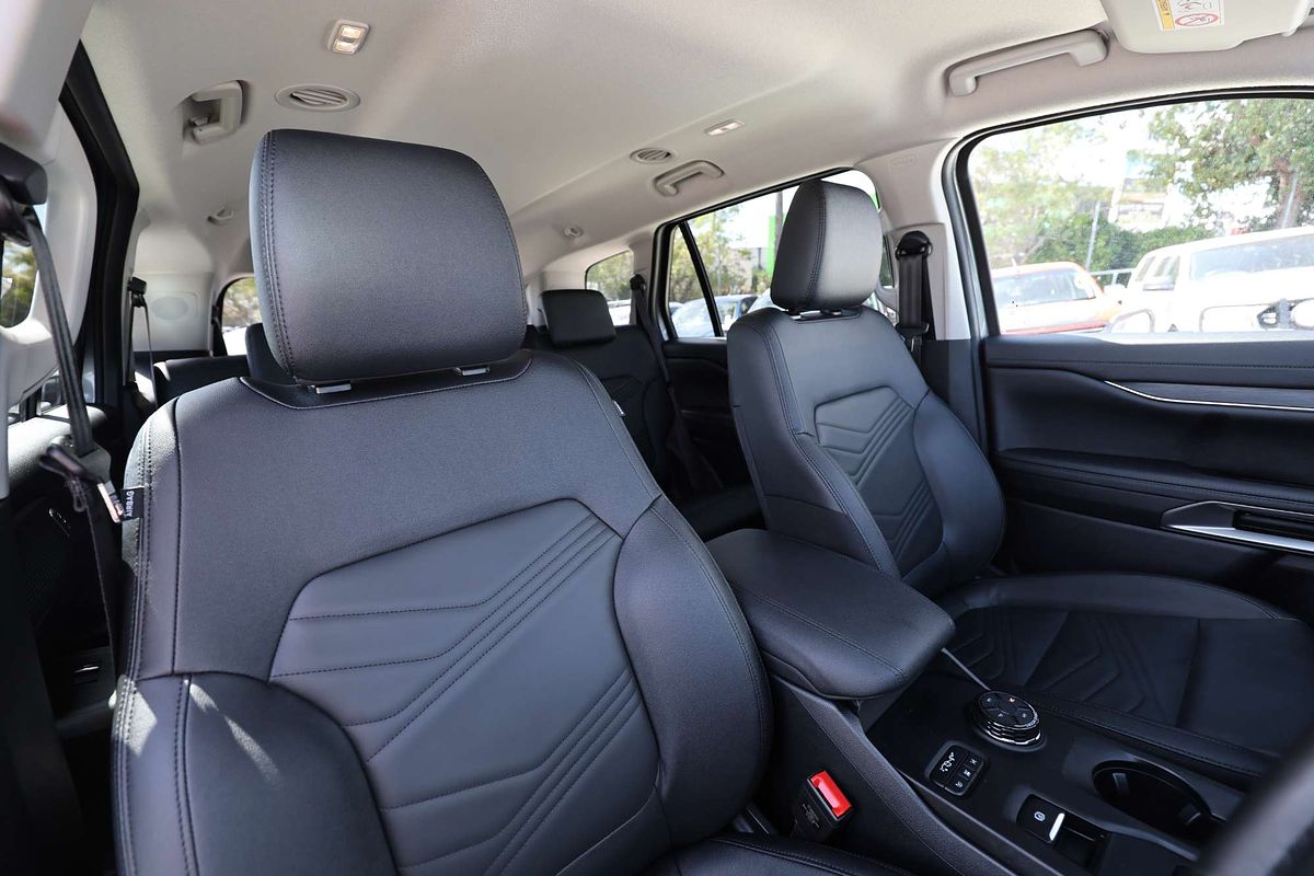 2025 Ford Everest Trend 2.0L