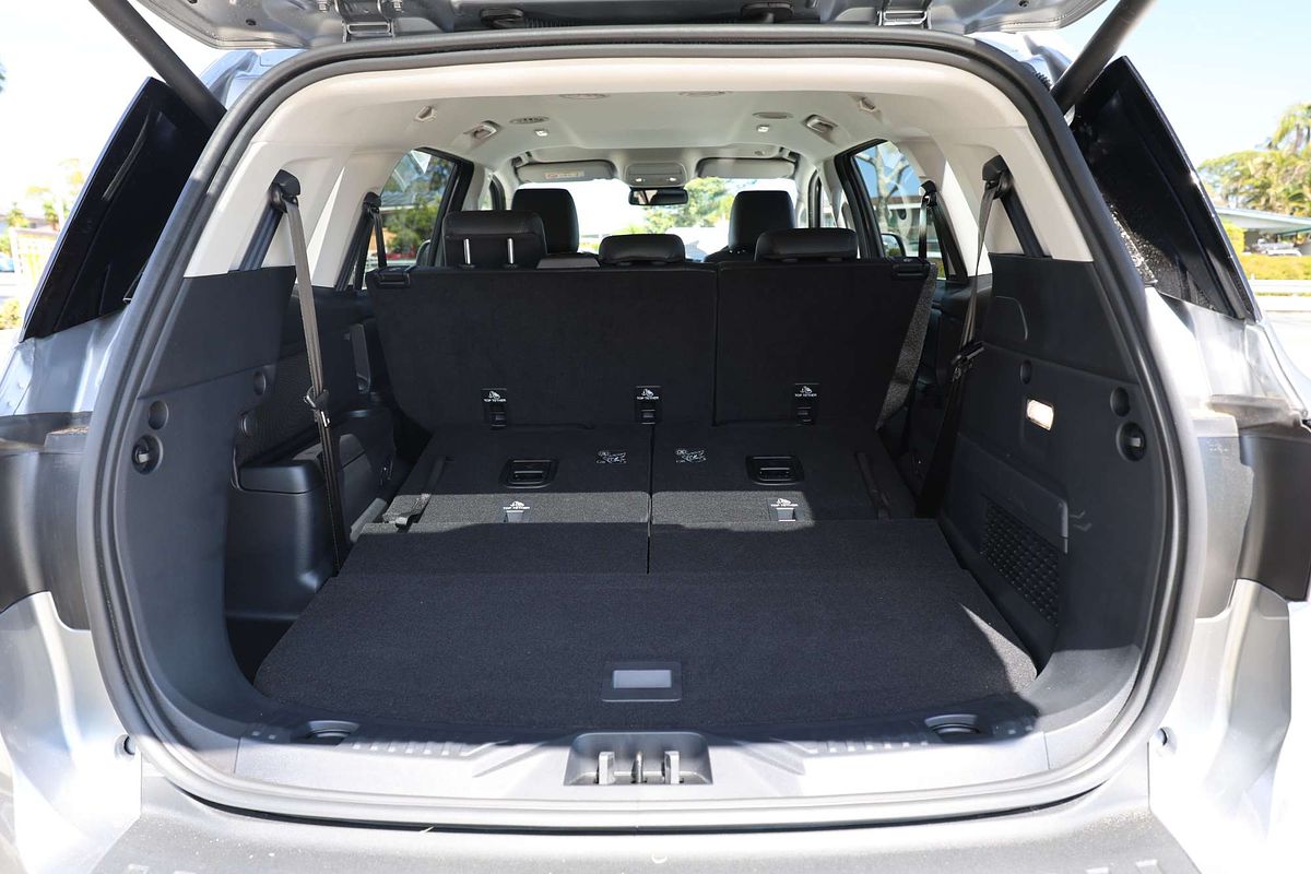 2025 Ford Everest Trend 2.0L
