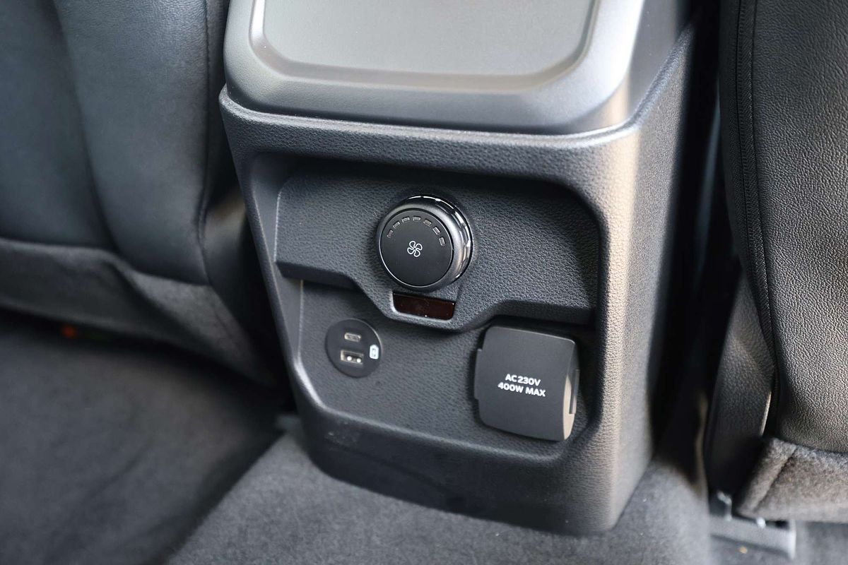 2025 Ford Everest Trend 2.0L
