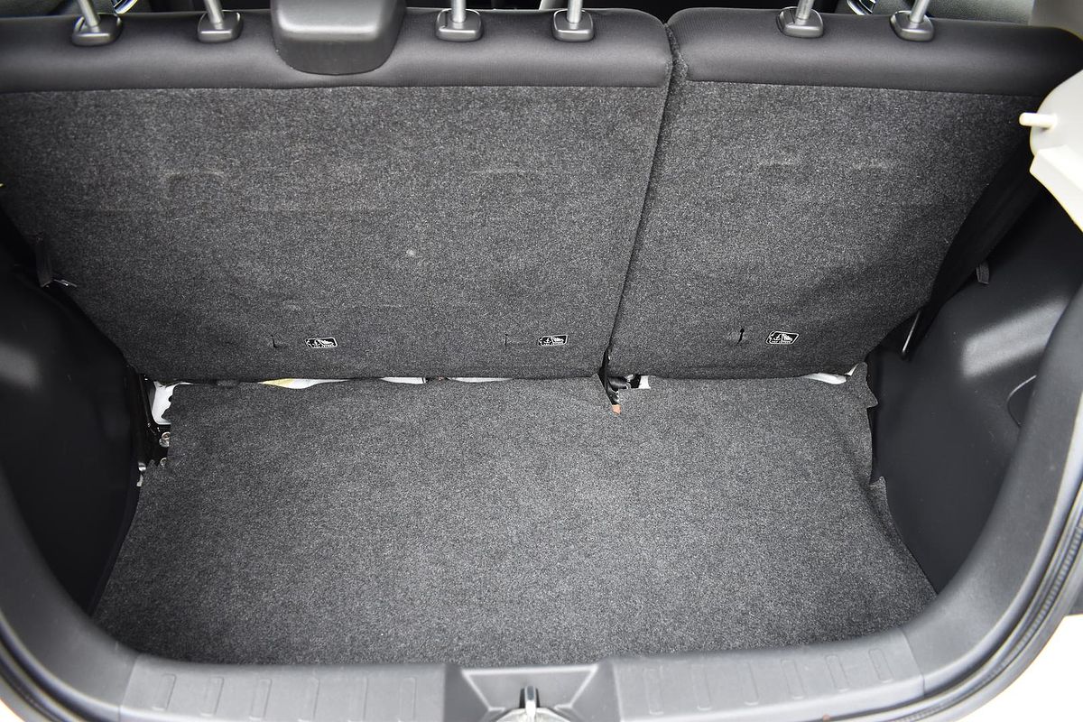 2018 Mitsubishi Mirage LS LA