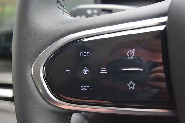 2025 Chery Tiggo 8 Super Hybrid Ultimate T31