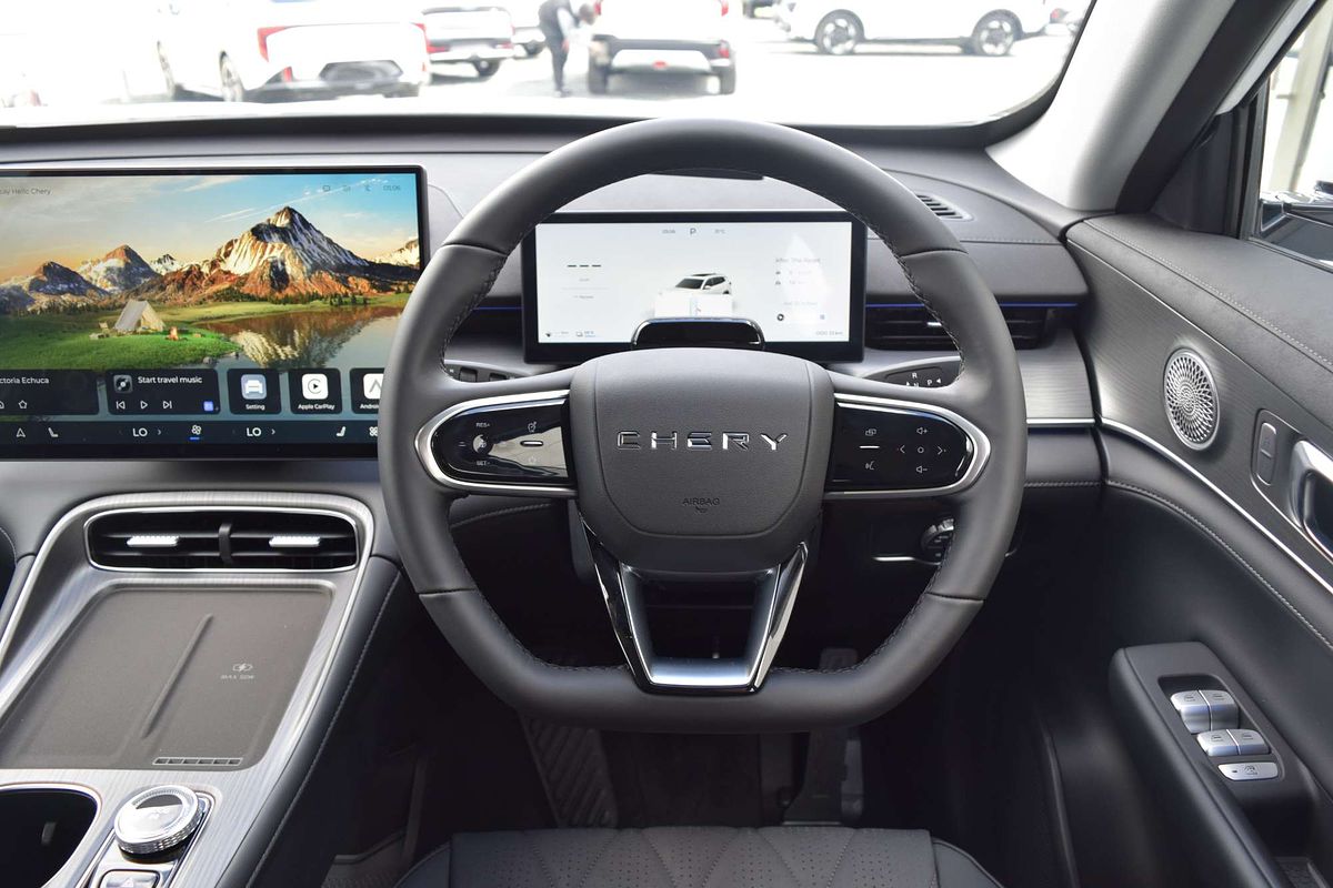 2025 Chery Tiggo 8 Super Hybrid Ultimate T31