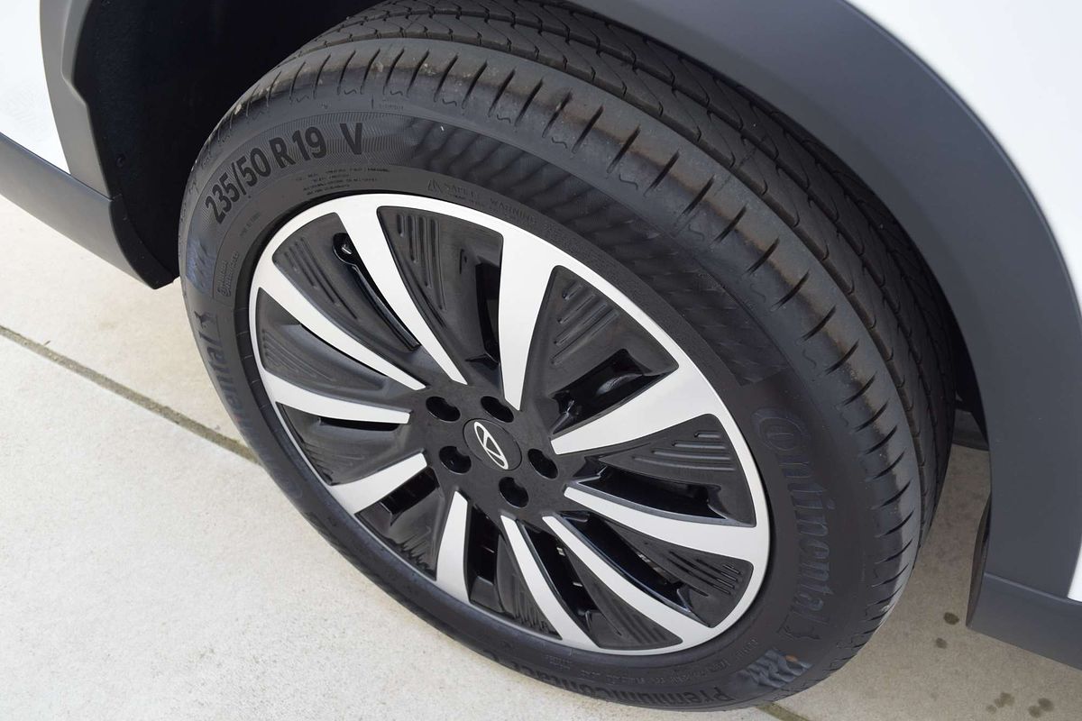 2025 Chery Tiggo 8 Super Hybrid Ultimate T31