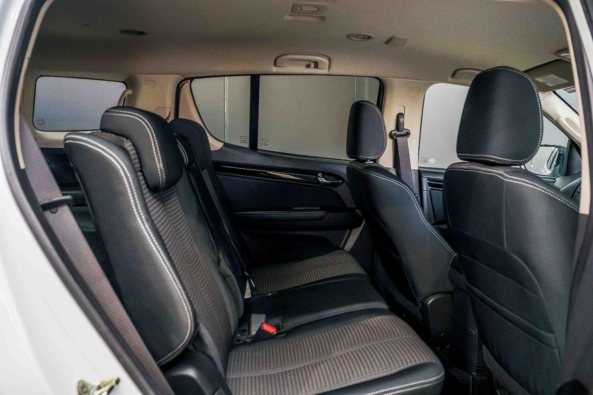 2020 Isuzu MU-X LS-U