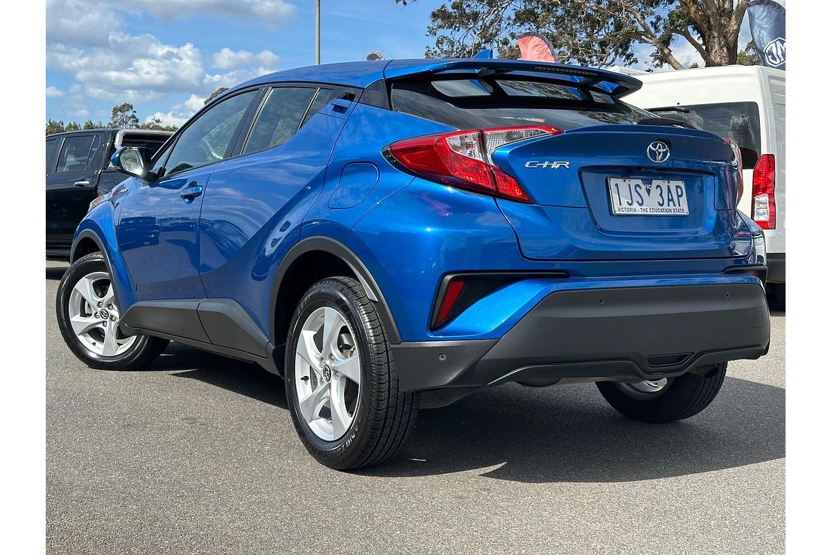 2017 Toyota C-HR NGX10R