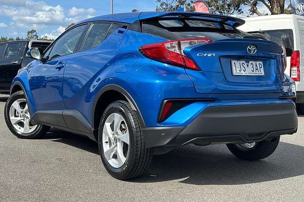 2017 Toyota C-HR NGX10R
