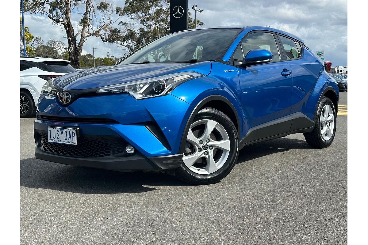 2017 Toyota C-HR NGX10R