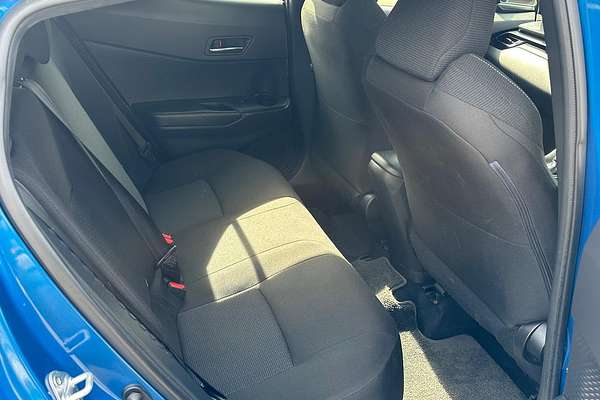 2017 Toyota C-HR NGX10R