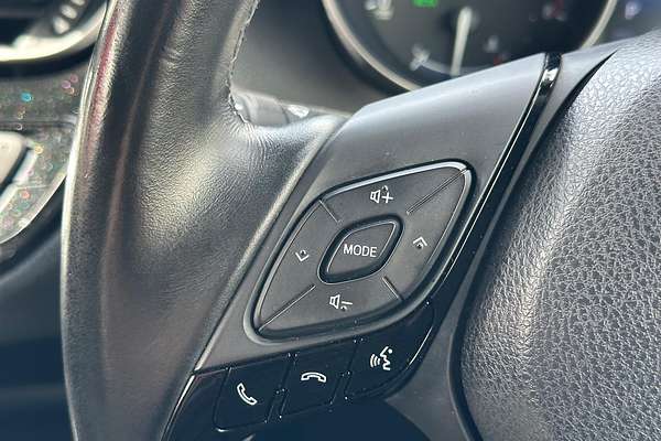2017 Toyota C-HR NGX10R