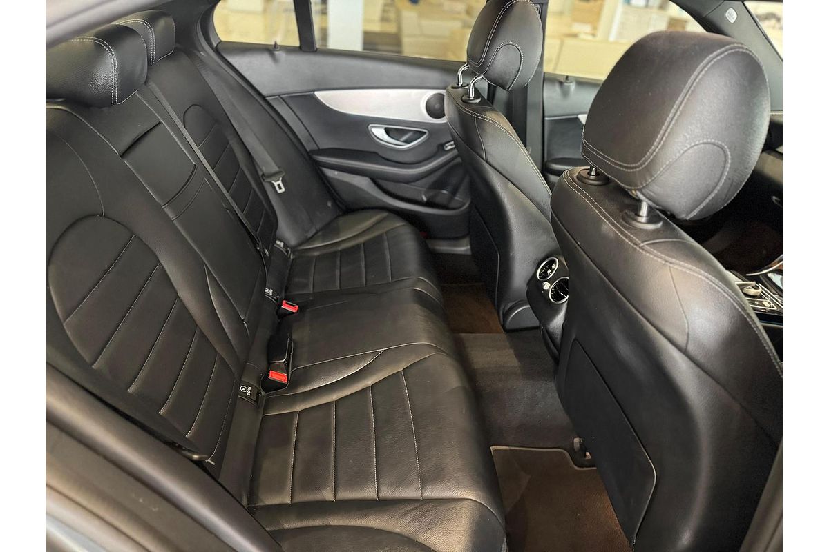 2018 Mercedes-Benz C-Class C300 W205