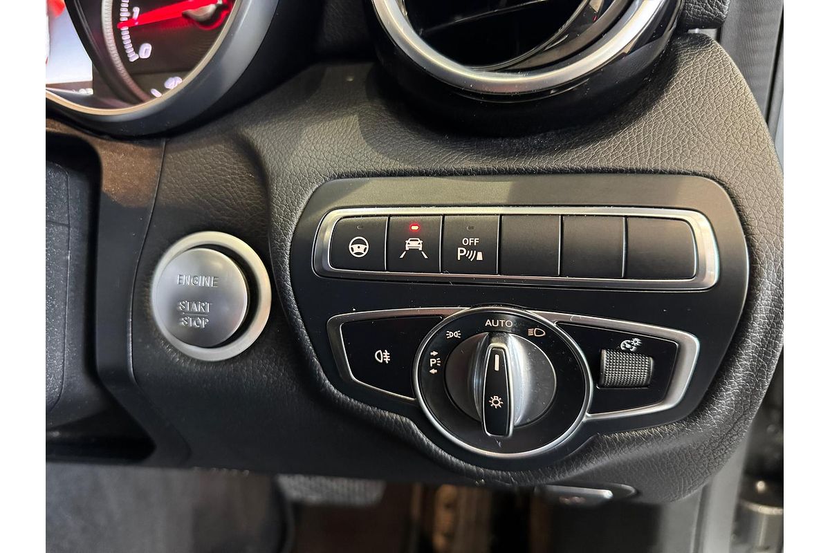 2018 Mercedes-Benz C-Class C300 W205