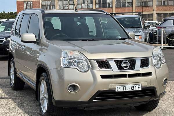 2012 Nissan X-TRAIL ST T31