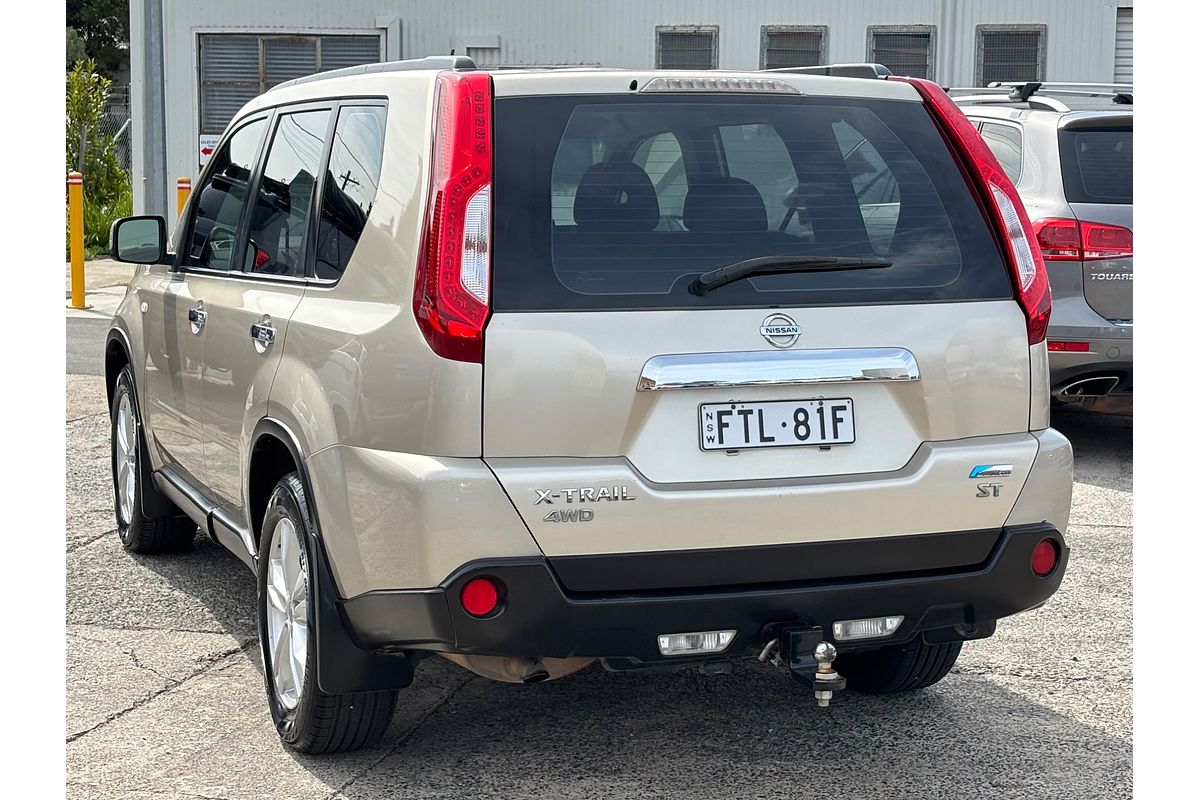 2012 Nissan X-TRAIL ST T31