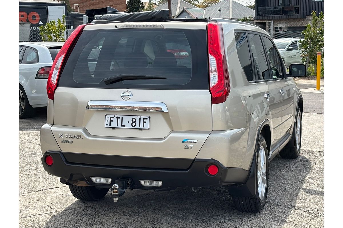 2012 Nissan X-TRAIL ST T31