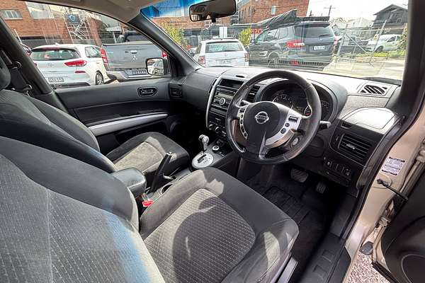 2012 Nissan X-TRAIL ST T31