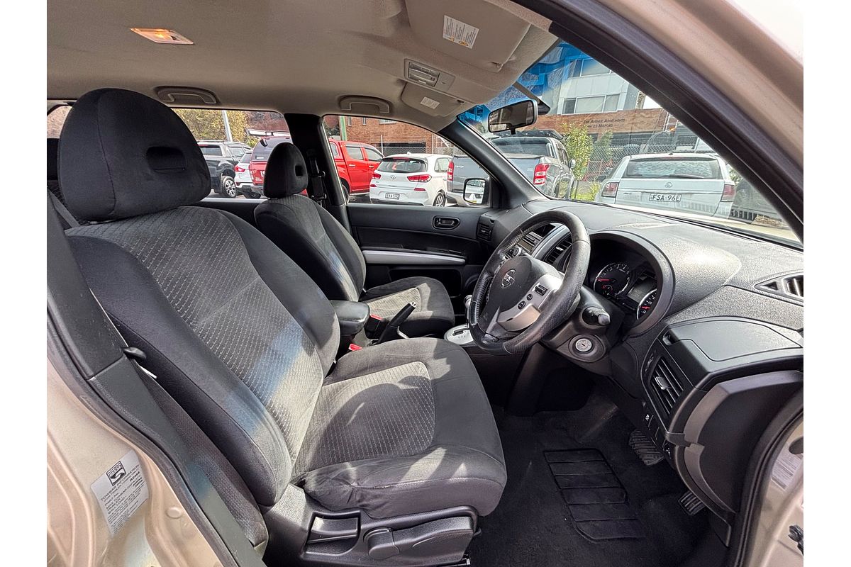2012 Nissan X-TRAIL ST T31