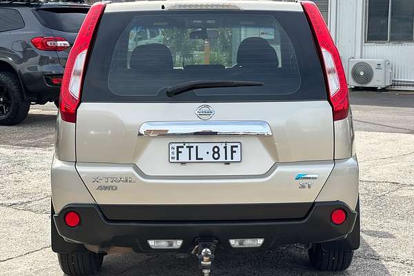 2012 Nissan X-TRAIL ST T31