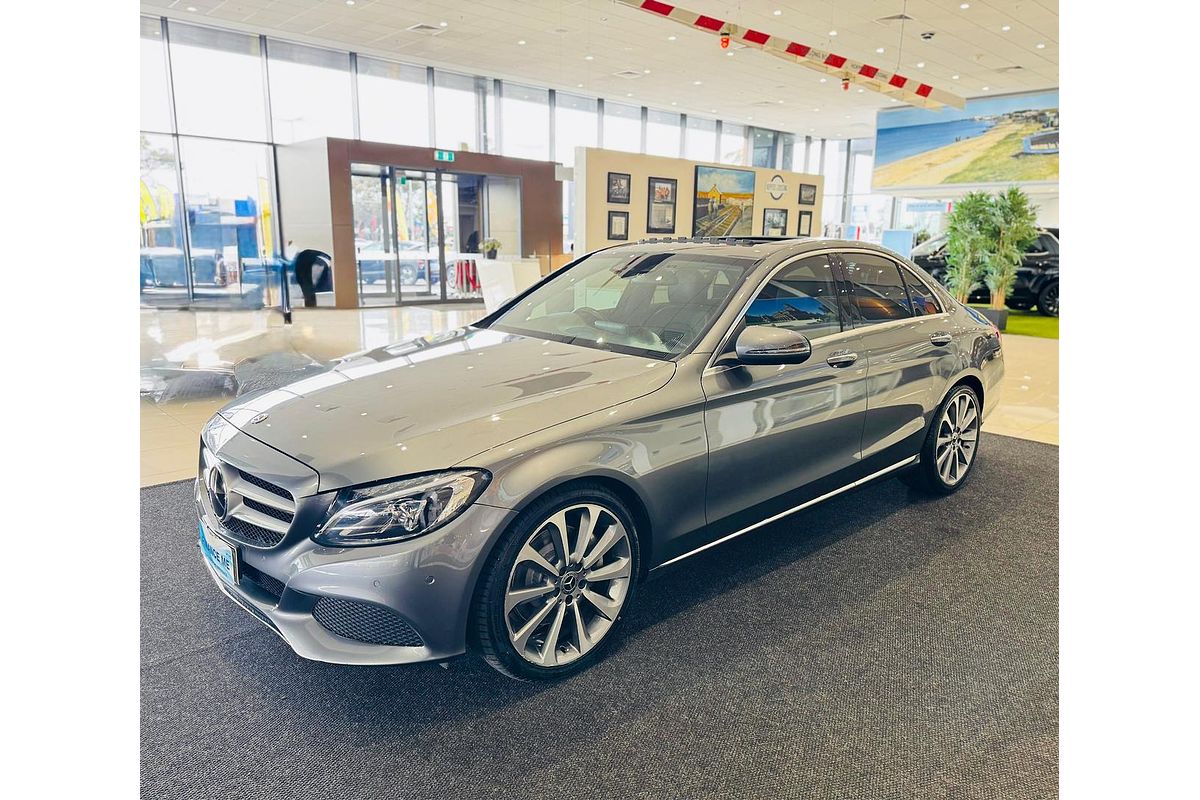 2018 Mercedes-Benz C-Class C300 W205