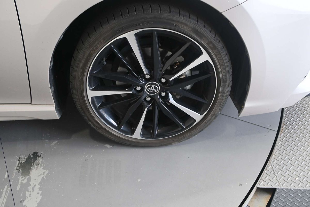 2019 Toyota Camry SX ASV70R