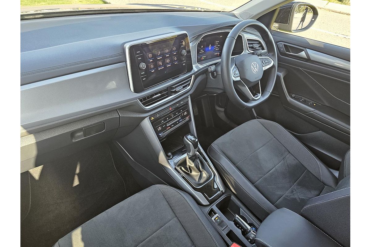 2022 Volkswagen T-Roc 110TSI Style D11