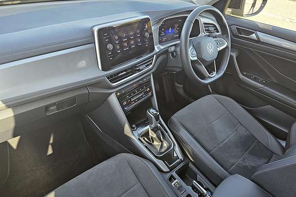 2022 Volkswagen T-Roc 110TSI Style D11