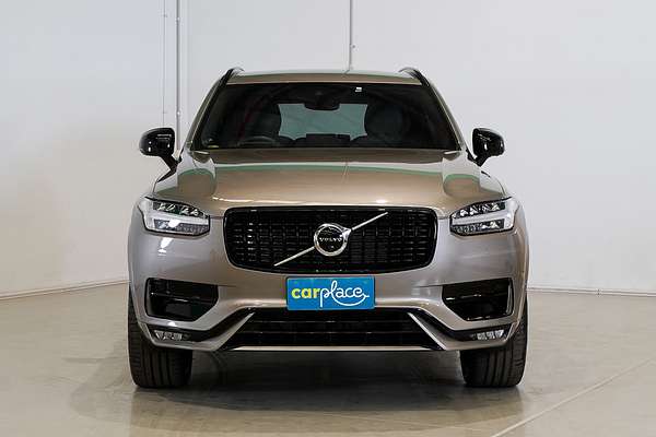 2022 Volvo XC90 B6 R-Design