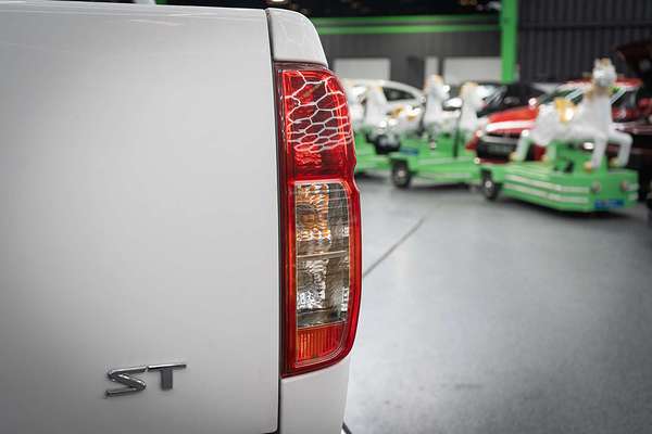 2014 Nissan Navara ST D40 Series 7 4X4