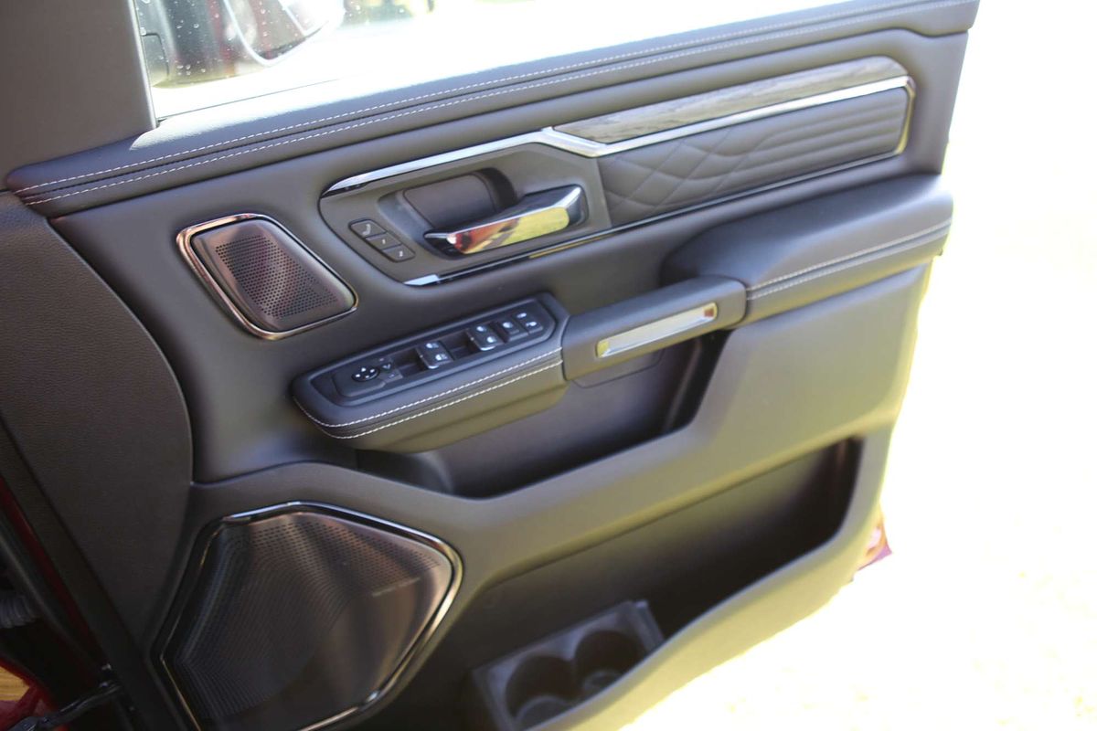 2025 RAM 1500 Limited Hurricane HO RamBox DT 4X4 SWB