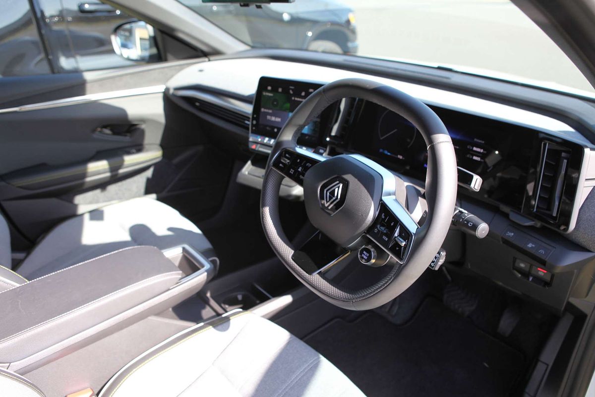 2025 Renault Megane E-Tech