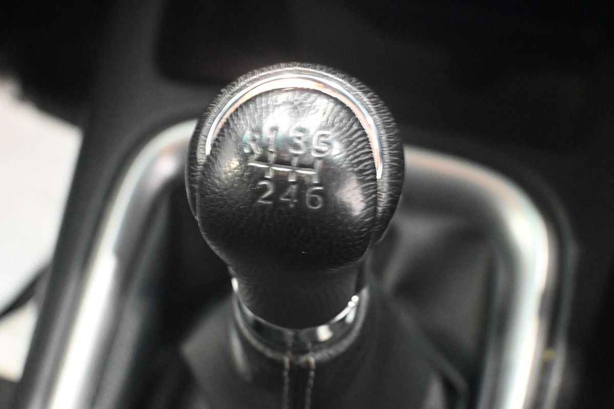 2021 Toyota Hilux SR5 GUN126R