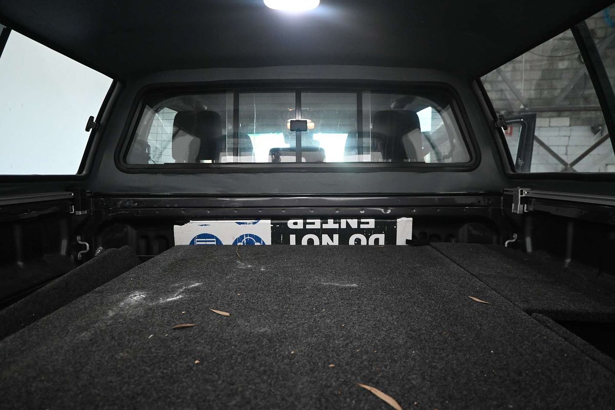 2021 Toyota Hilux SR5 GUN126R