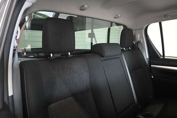 2021 Toyota Hilux SR5 GUN126R