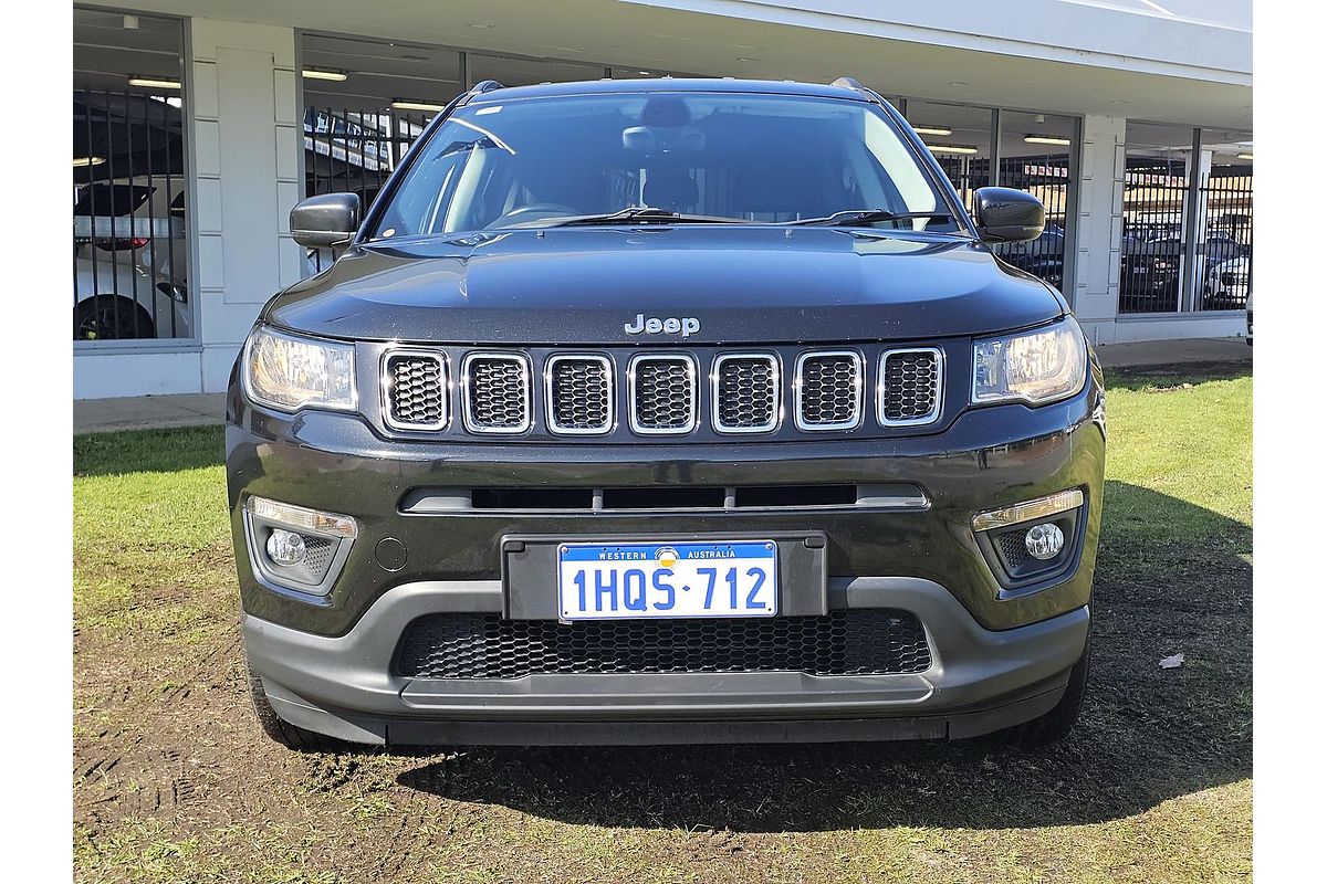 2017 Jeep Compass Longitude M6
