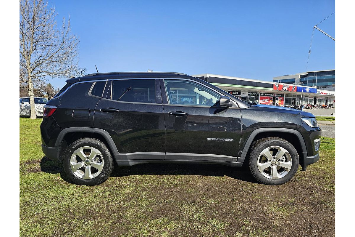 2017 Jeep Compass Longitude M6
