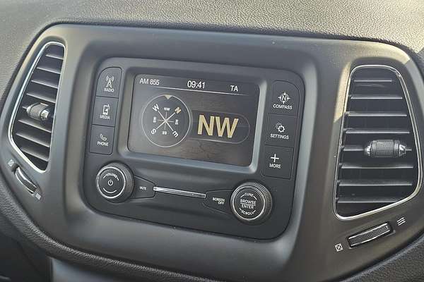 2017 Jeep Compass Longitude M6