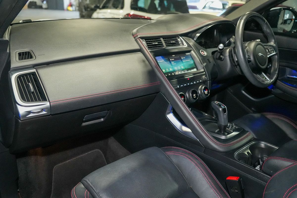 2020 Jaguar E-PACE P250 Chequered Flag X540