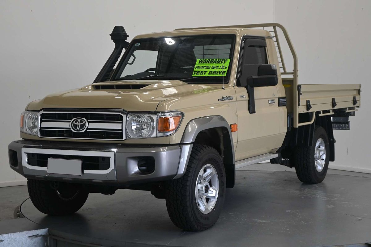 2023 Toyota Landcruiser GXL VDJ79R