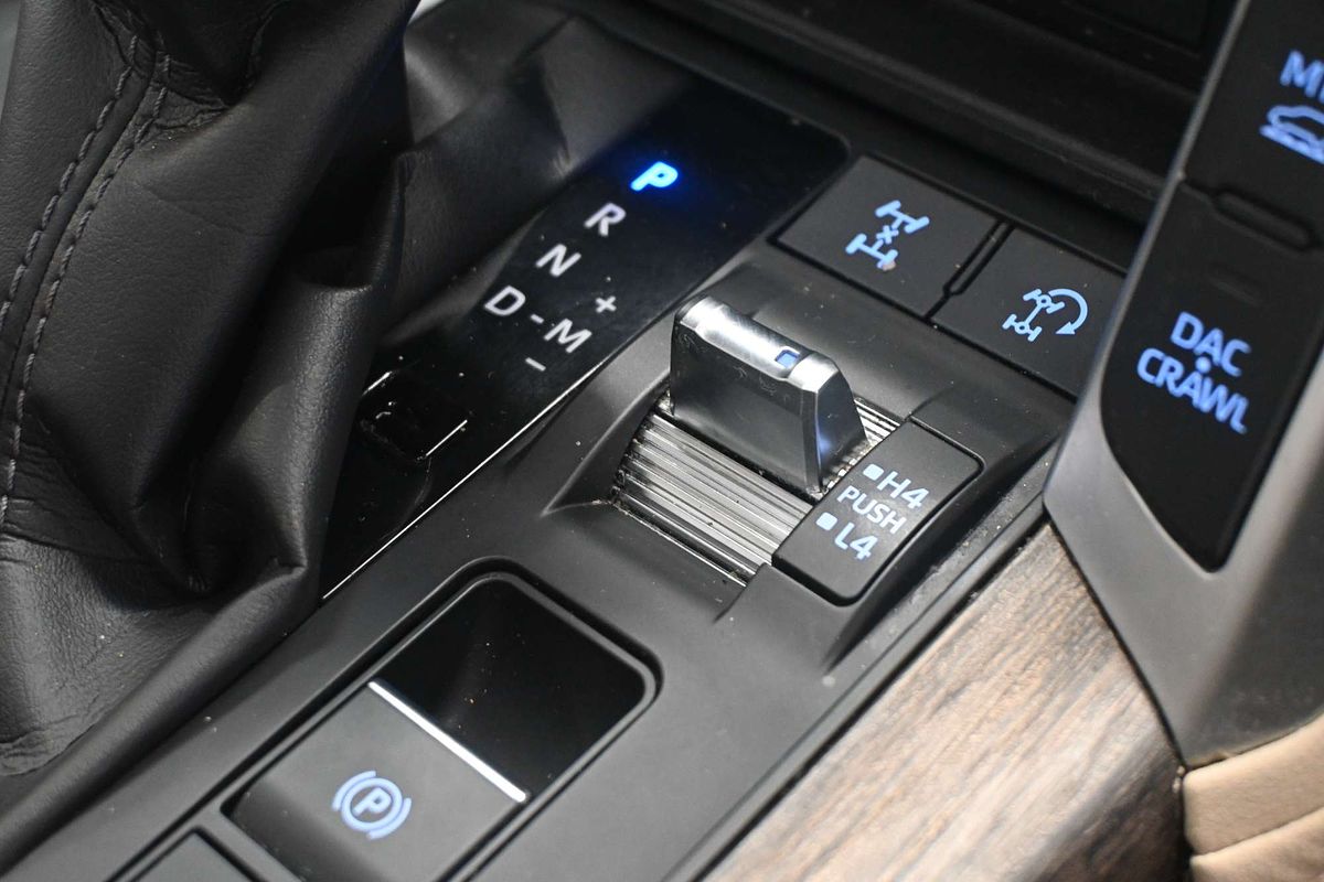 2022 Toyota Landcruiser VX FJA300R