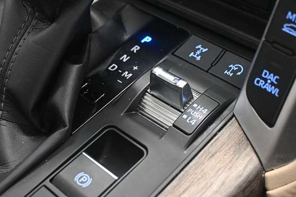 2022 Toyota Landcruiser VX FJA300R